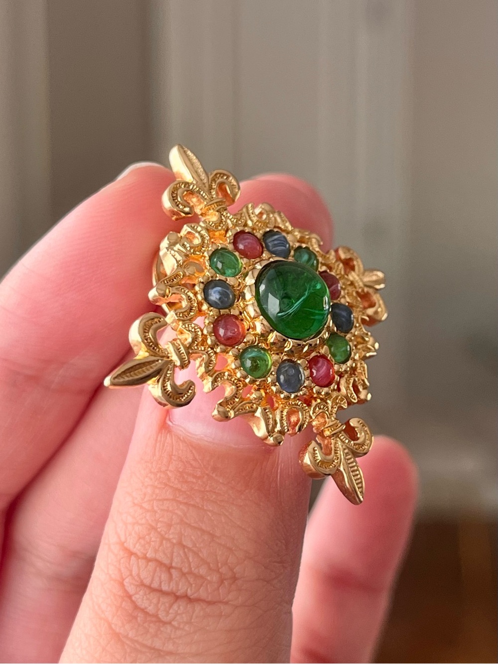 Authentic Vintage Dior Rare Gripoix Glass Cabochon Maltese Cross Gold Brooch Pin - Picture 3 of 5